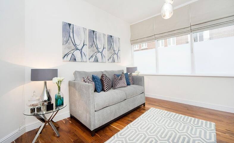 Stylish and Modern 2 Bed 2 Bath in Marylebone gallery image 4