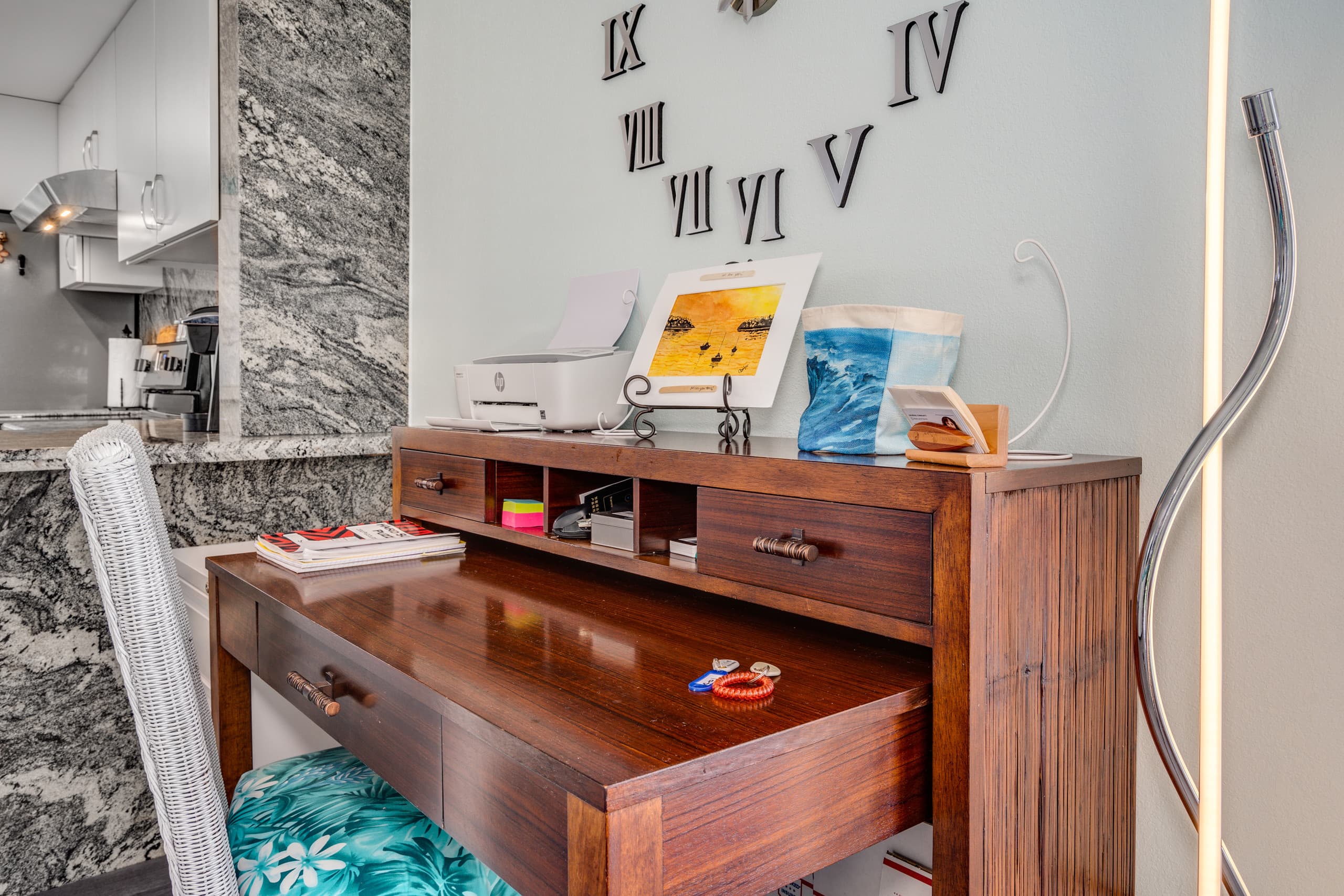 Condo in Honolulu · ★4.75 · 1 bedroom · 2 beds · 1 private bath - Image 34