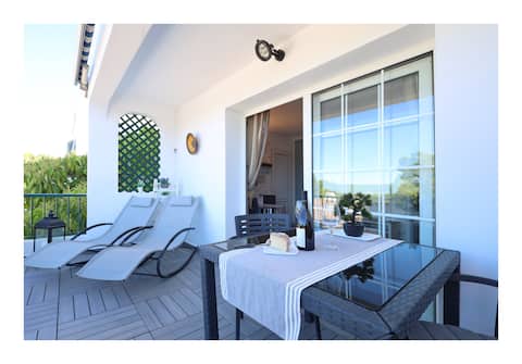 Top Airbnb: Son Parc-Bel apartment with golf course view near the beach in Es Mercadal