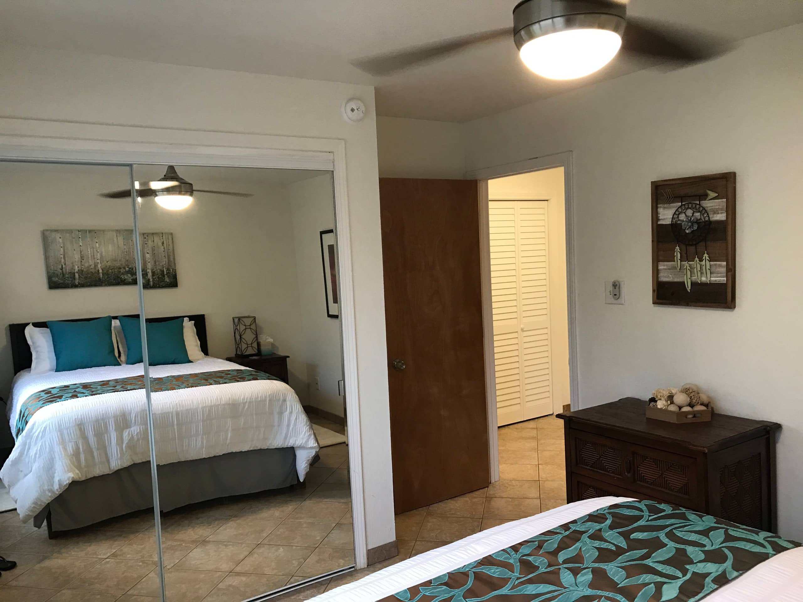 Condo in Kihei · ★4.97 · 1 bedroom · 2 beds · 1 shared bath - Image 25