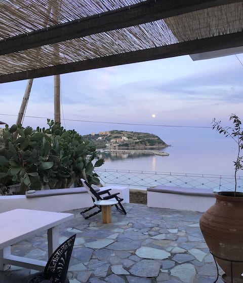 Sea View & Terrace | 2’ Walk to Sandy Beach