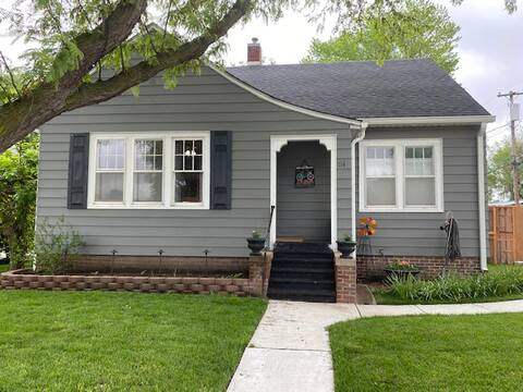 Cute Central McPherson Bungalow