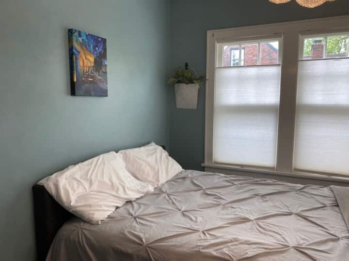 საძინებელი 1