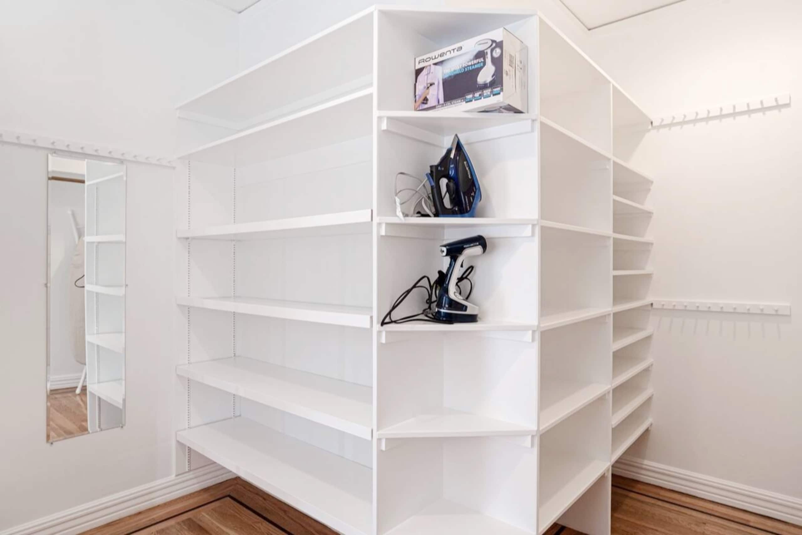 Home in San Francisco · ★4.91 · 3 bedrooms · 4 beds · 2.5 baths - Image 37