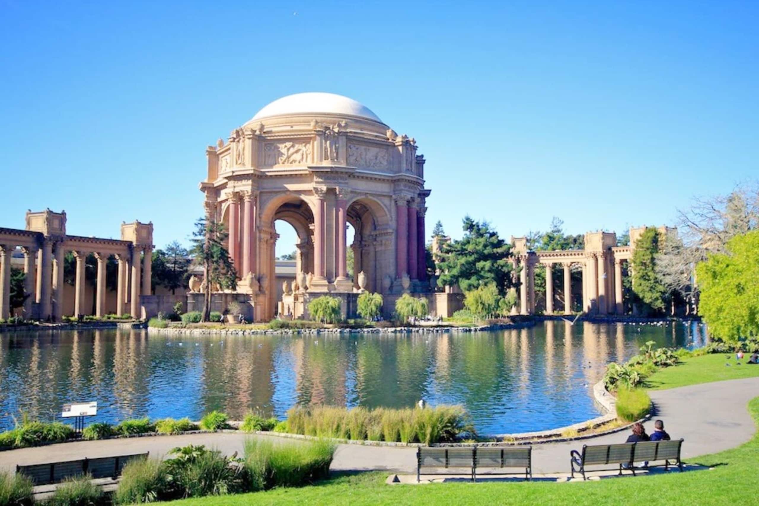 Home in San Francisco · ★4.91 · 3 bedrooms · 4 beds · 2.5 baths - Image 71