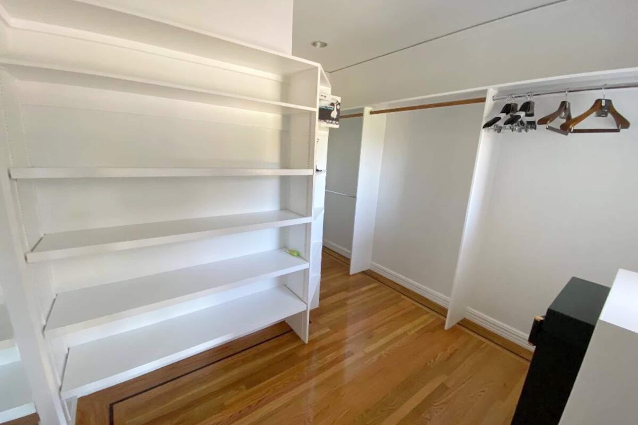 Home in San Francisco · ★4.91 · 3 bedrooms · 4 beds · 2.5 baths - Image 36
