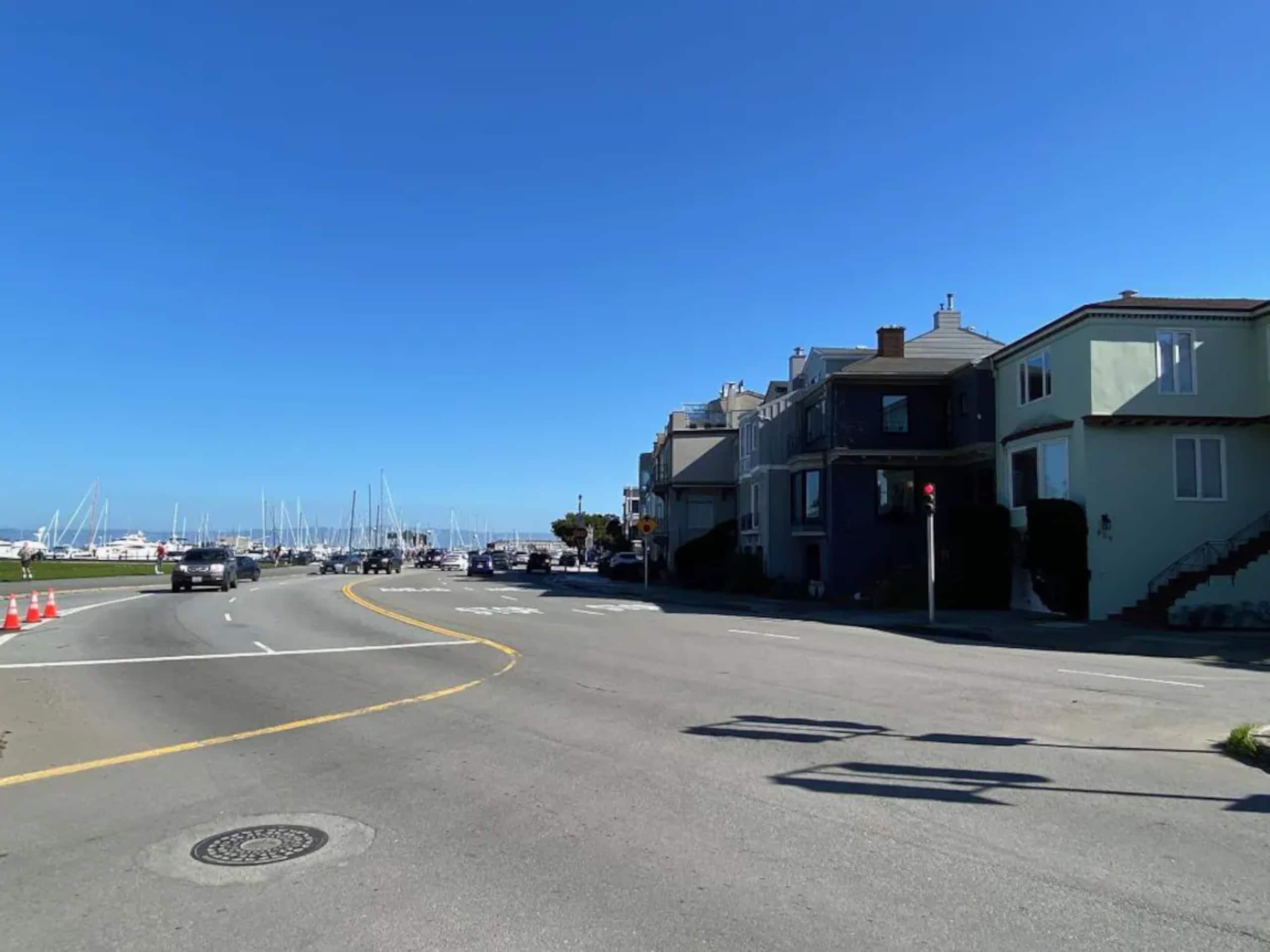 Home in San Francisco · ★4.91 · 3 bedrooms · 4 beds · 2.5 baths - Image 57
