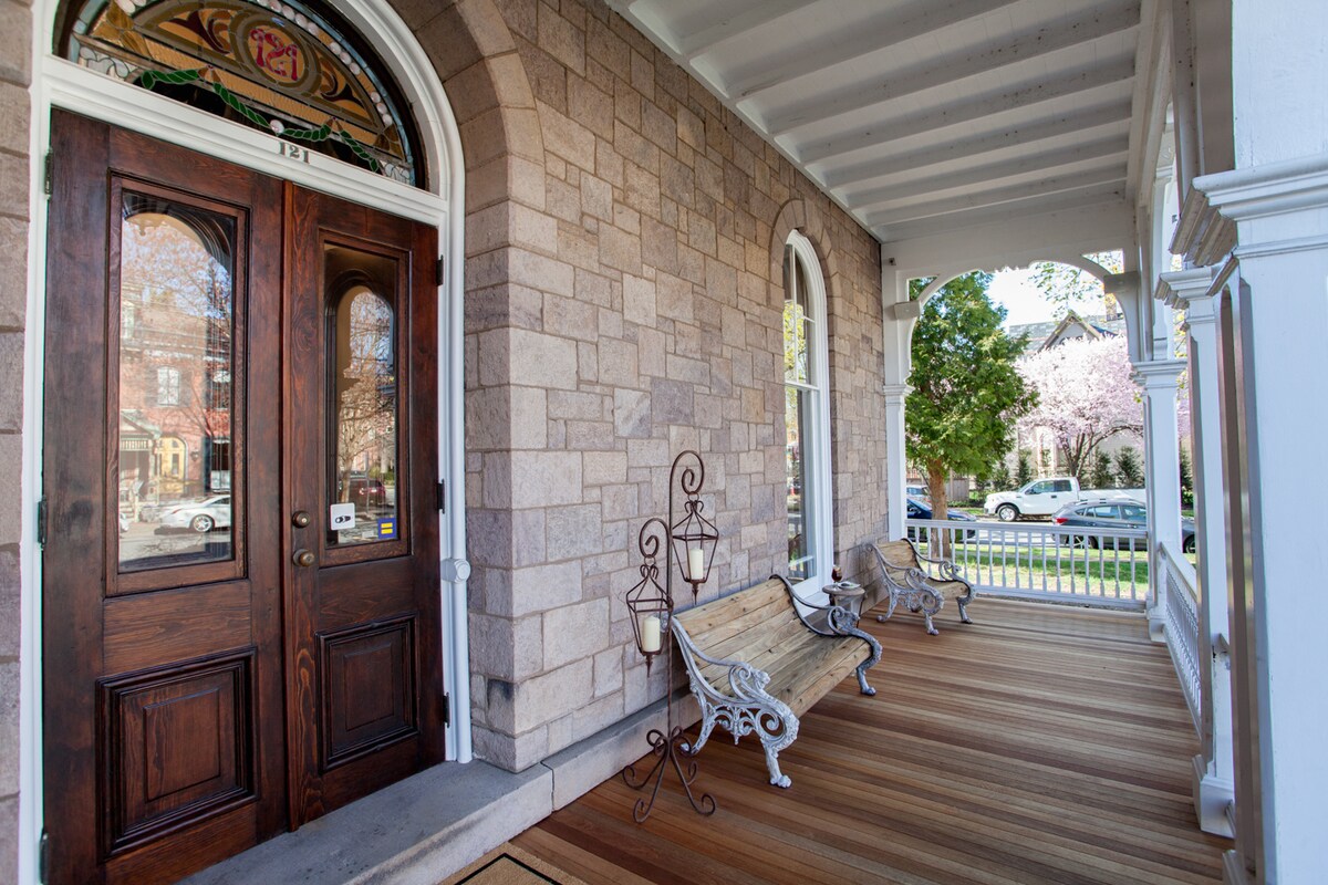 La mansión del alcalde de Lambertville, ¡una joya absoluta! - Casas en  renta en Lambertville, Nueva Jersey, Estados Unidos - Airbnb, image size:1200x800