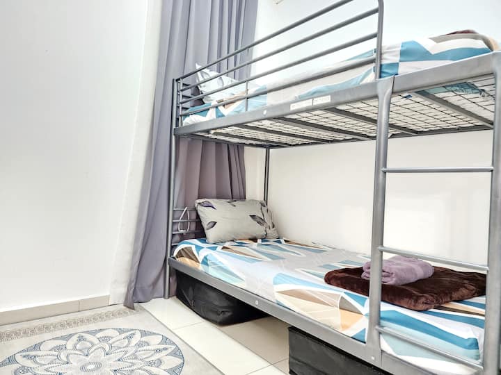 საძინებელი 1