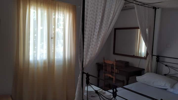 Bedroom-Double bed