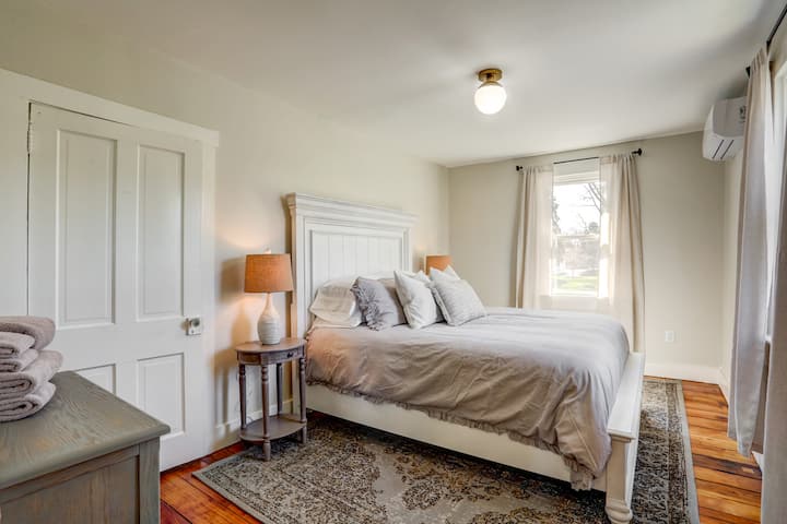 Queen bed