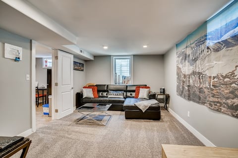 Top performing Airbnb: 2 bedroom Retreat Quiet Area of Lohi Easy Parking in Highland
