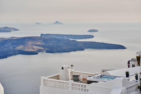 Santorini Mansion Volcano  & Sea View up to 17pax
