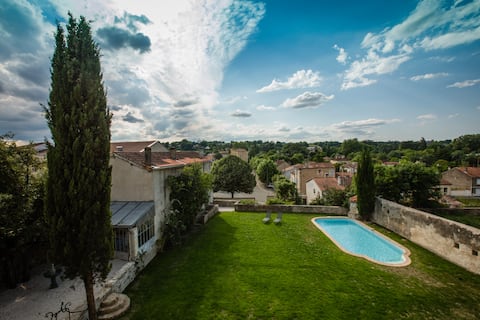 Luxury mansion- Pool, billiard, tennis & view-6br