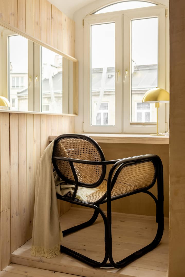 Healing Studio / Plac 3 Krzyzy / Quiet - Varsóvia