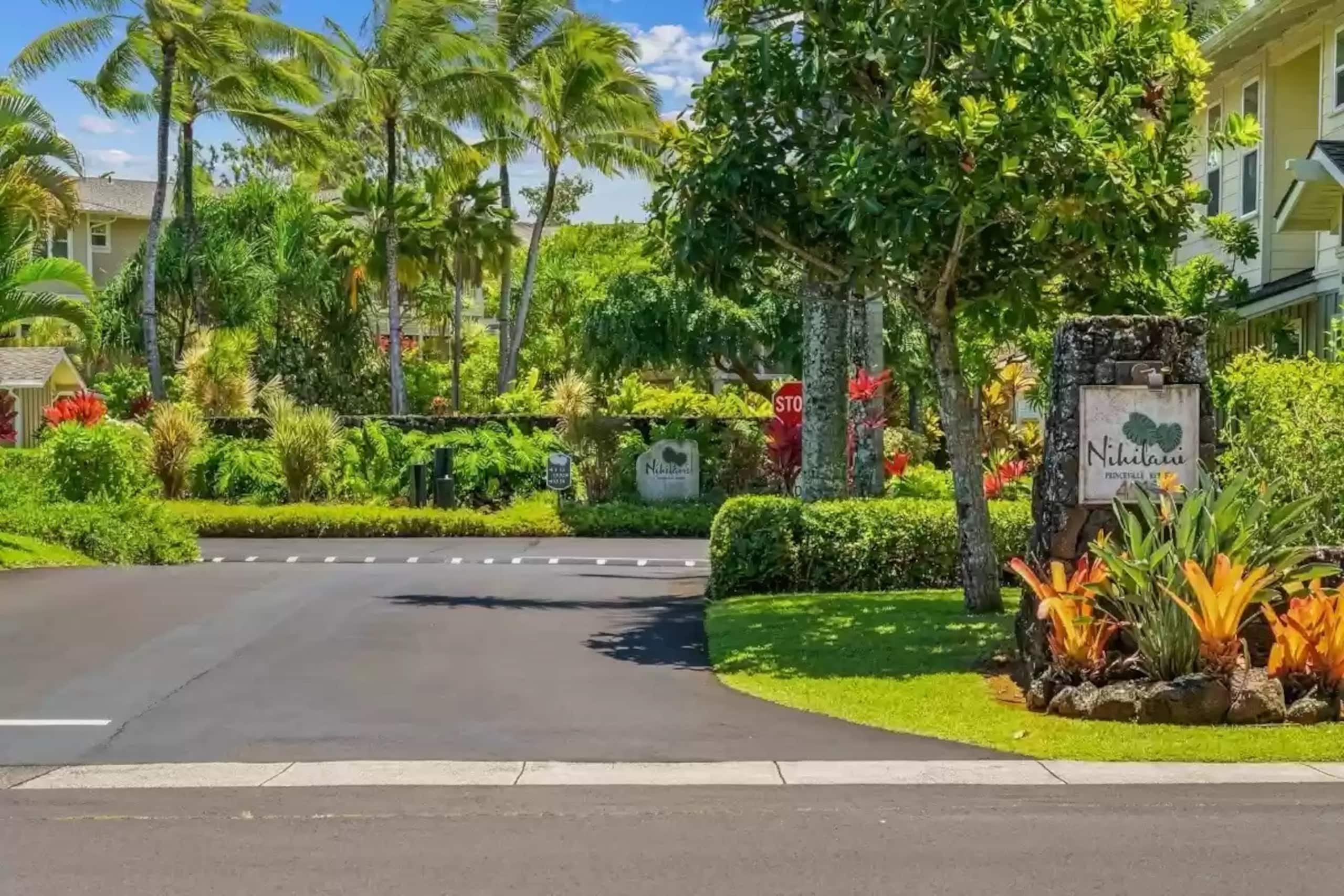 Home in Princeville · ★4.92 · 2 bedrooms · 2 beds · 2.5 baths - Image 7