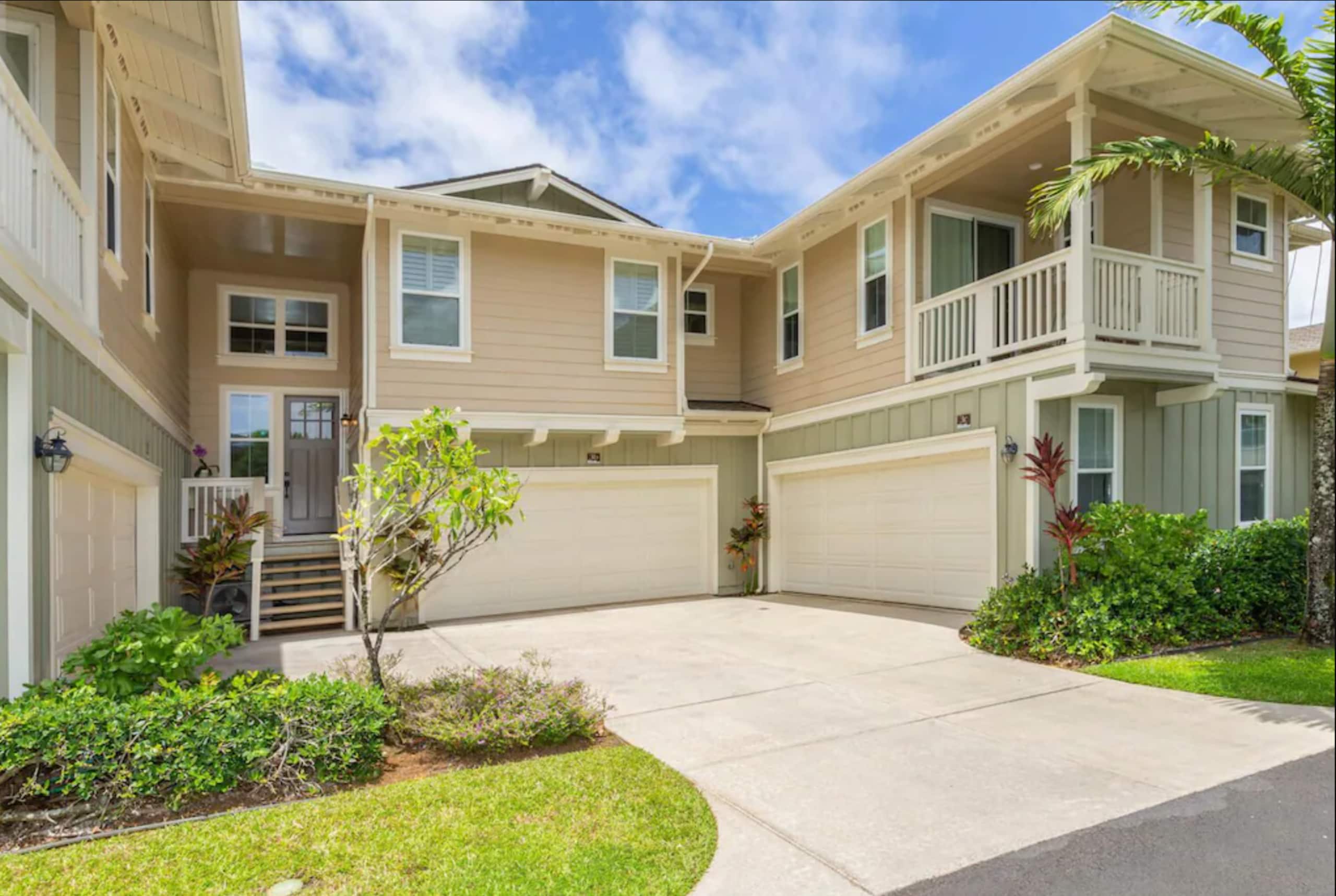 Home in Princeville · ★4.92 · 2 bedrooms · 2 beds · 2.5 baths - Image 3