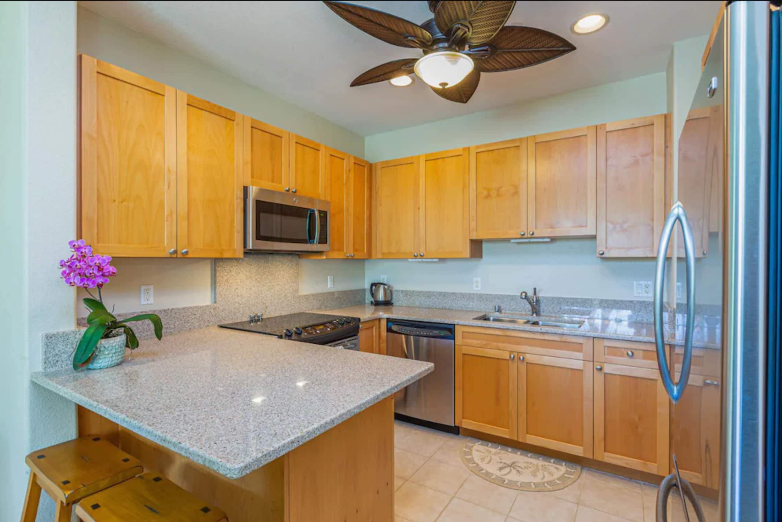 Home in Princeville · ★4.92 · 2 bedrooms · 2 beds · 2.5 baths - Image 11