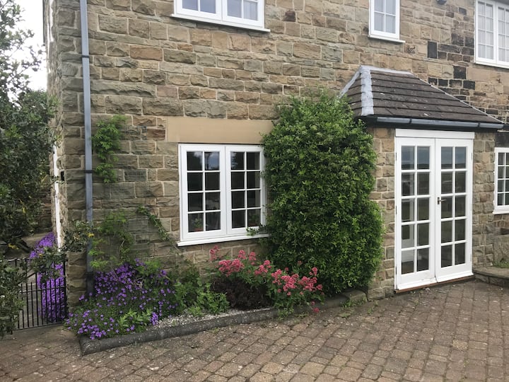 Dronfield Vacation Rentals & Homes England, United Kingdom Airbnb