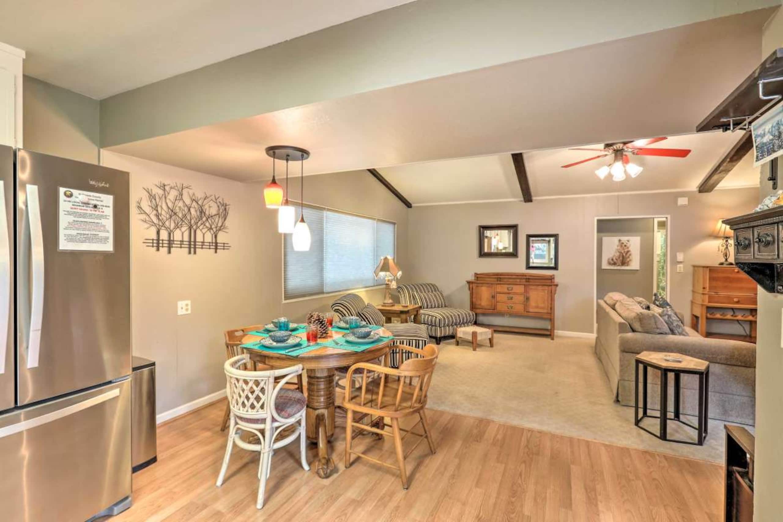Charming One-Story Cottage - 6 Miles to Lake & Ski - Photo 14