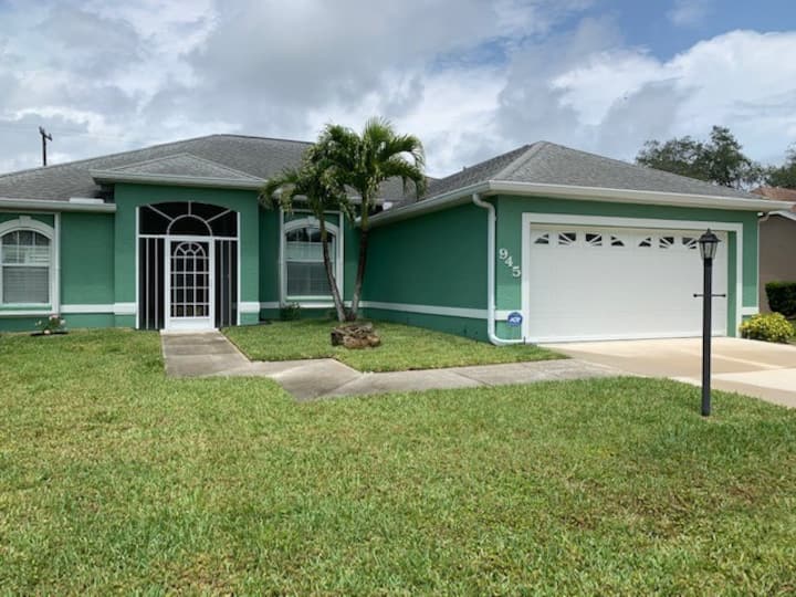 1.5 miles From Beach, 3 Bd, Home! Houses for Rent in Venice, Florida