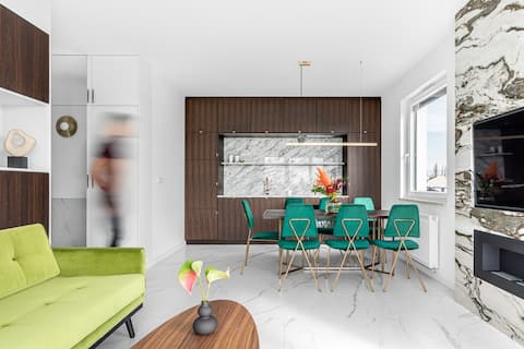 Luxury apartment: sauna, 2 bedrooms, up to 7 people.