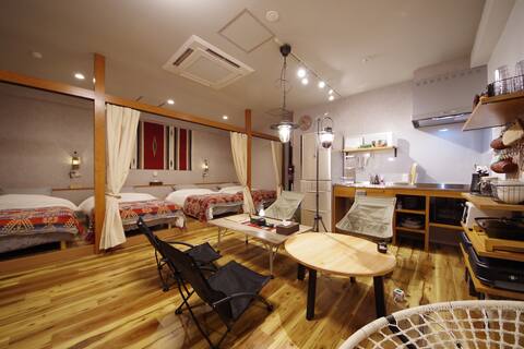 [WING 102 & 103] Up to 9 people! Kobe Motomachi, indoor glamping mood!