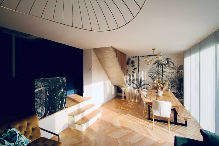 Belle maison en pierre avec cachet et piscine gallery image 4