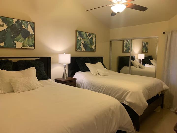 Втора спална соба со два кревета