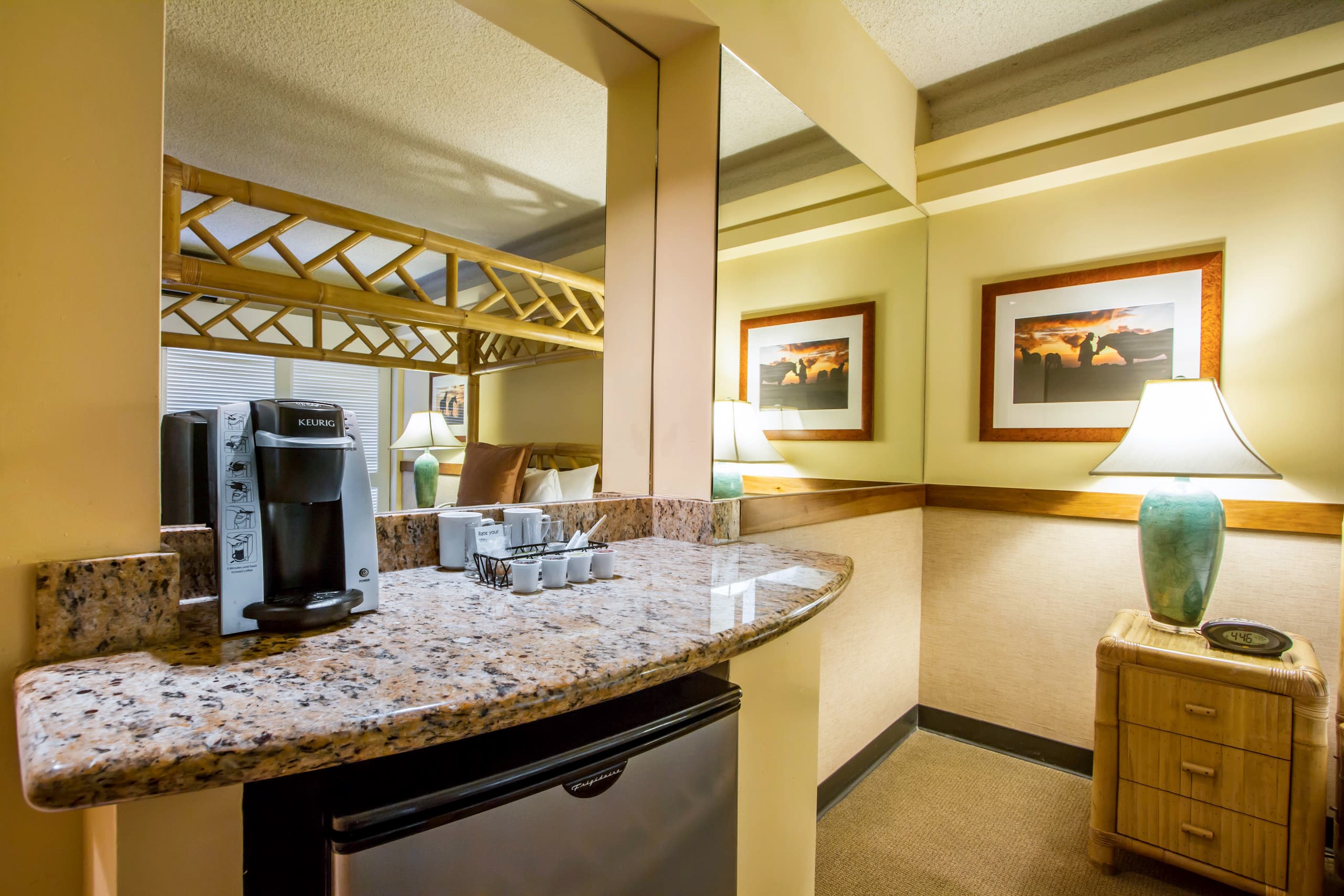 Room Near Ala Moana Center, 1 Queen - Image 1