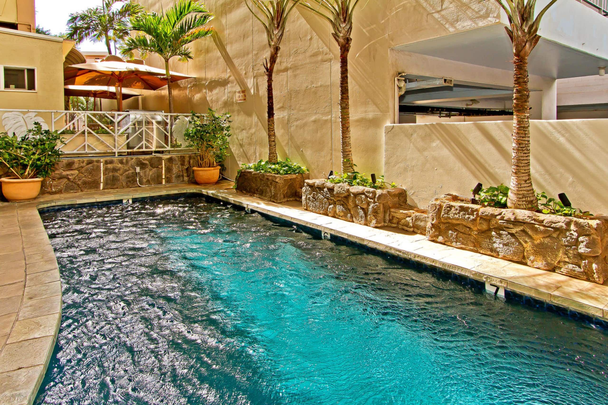 Room Near Ala Moana Center, 1 Queen - Image 4