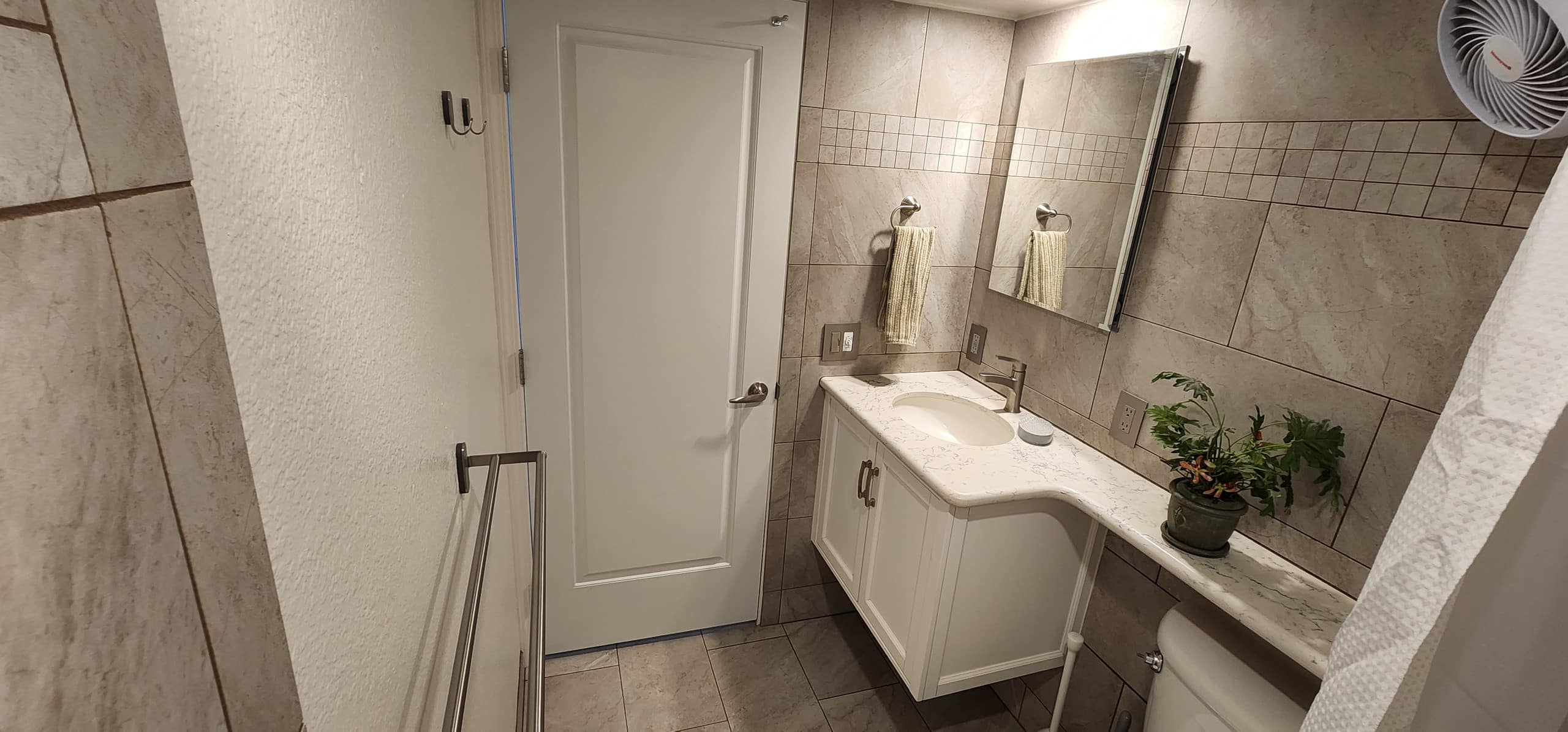 Condo in Wailuku · ★4.96 · 1 bedroom · 1 bed · 1 bath - Image 41
