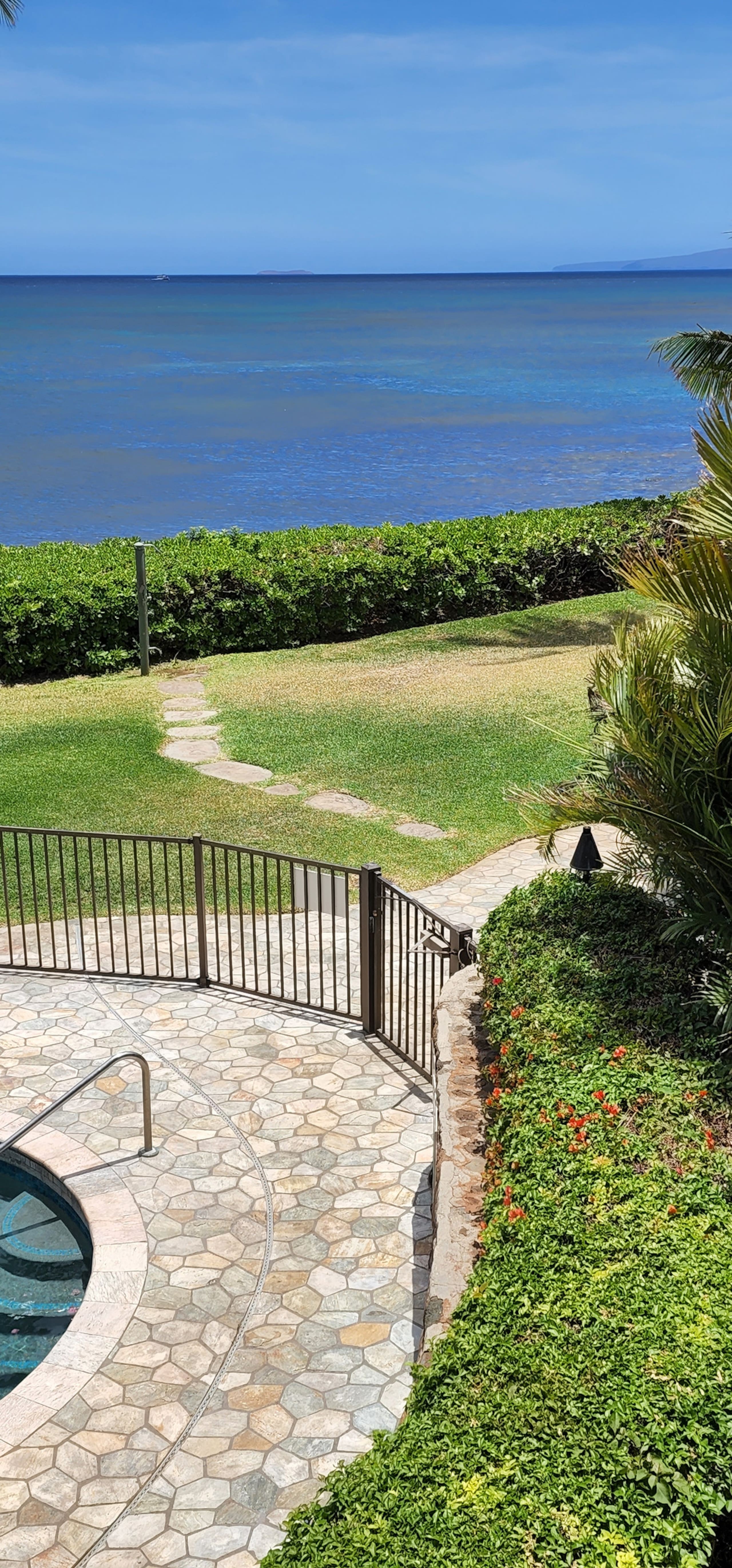 Condo in Wailuku · ★4.96 · 1 bedroom · 1 bed · 1 bath - Image 49