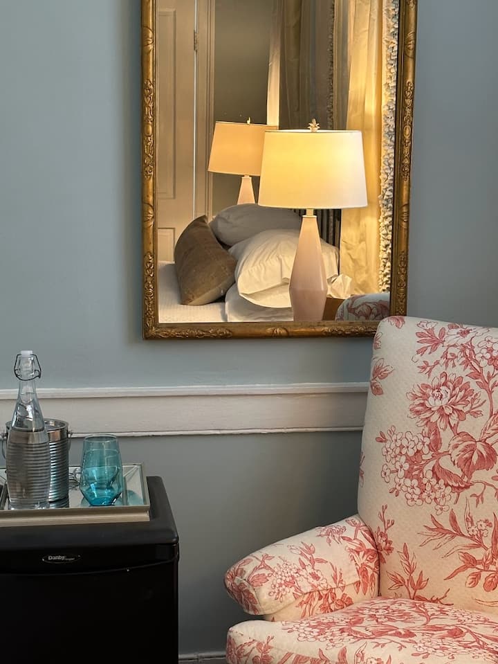 Cotton Room At Pinckney - Charleston, SC