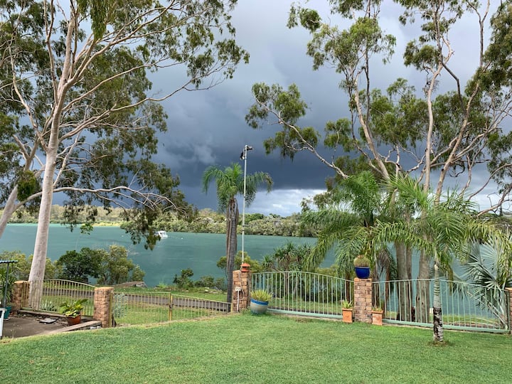 Tannum Sands Holiday Rentals & Homes Queensland, Australia Airbnb