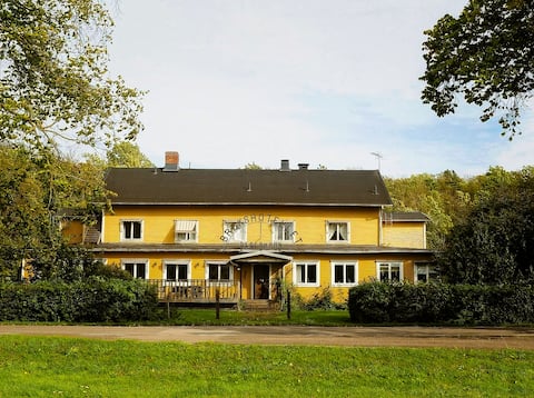 Brukshotellet - 13 bedrooms