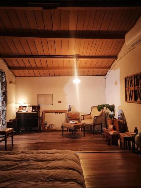 IG: @ deepairbnb Beachfront Bungalow Cottage Private Space (Please ask before booking)