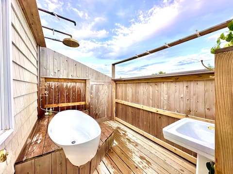 Walk-To-The-Beach House In The Dunes