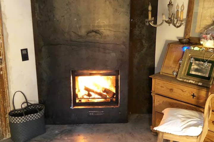Wildly Romantic Cottage In The Mangfall-valley - Aying
