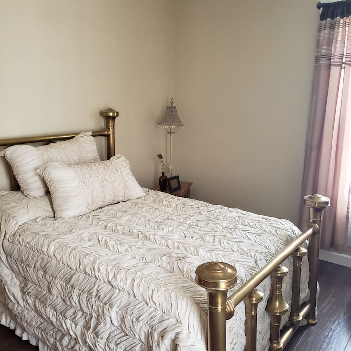 საძინებელი 4