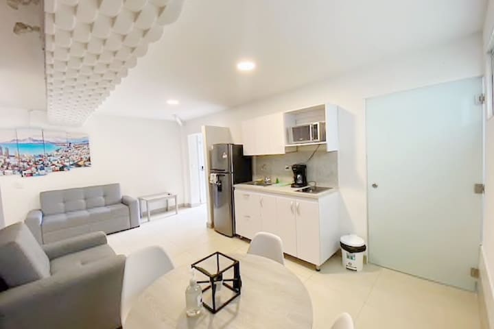 Entire home with 1 bedrooms in El Poblado - Hermoso Apartamento en El Poblado, Medellín