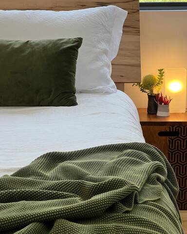 Tasmanian Design House + Breakfast gallery image 4