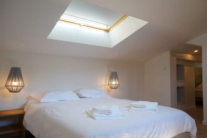 L'Etincelle Mountain Lodge - Gîte Côté Lac - Chumba 03 (chumba cha familia na kitanda 1 cha watu wawili na vitanda 2 vya mtu mmoja)