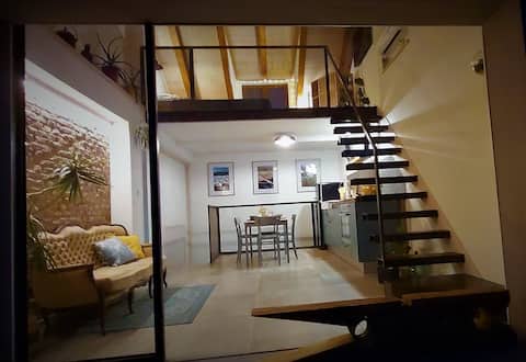Top Airbnb: Charming apartment with parking Just4You in Grad Vis