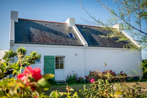Family home in Donnant – quiet, comfort, beach