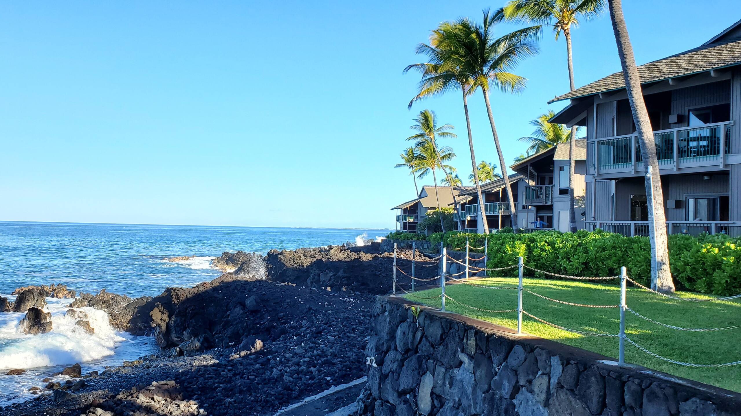 Condo in Kailua-Kona · ★4.92 · 2 bedrooms · 4 beds · 2 baths - Image 27