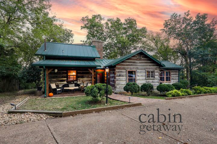 River view, HOT TUB, Fire Pit, Pet F, 10m music Ct gallery image 2