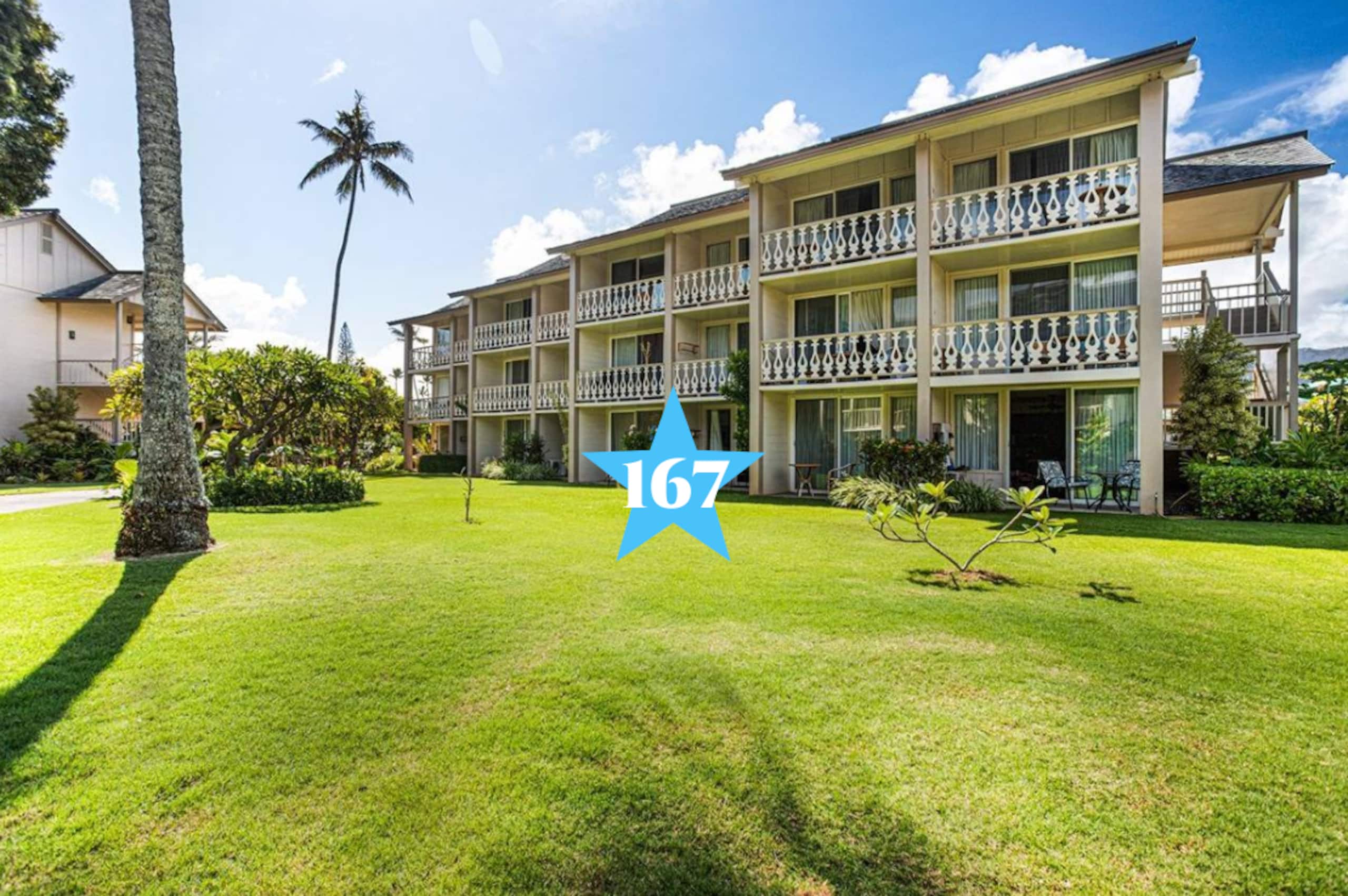 Blue Ocean Breeze Studio 1-min to beach, pool, AC - Photo 2