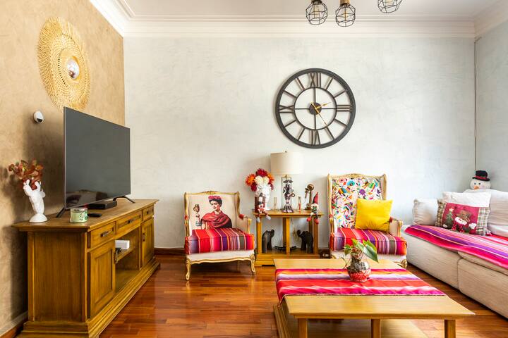 Acogedora Casa en Condesa: 4hab. Patio y Elevador gallery image 5