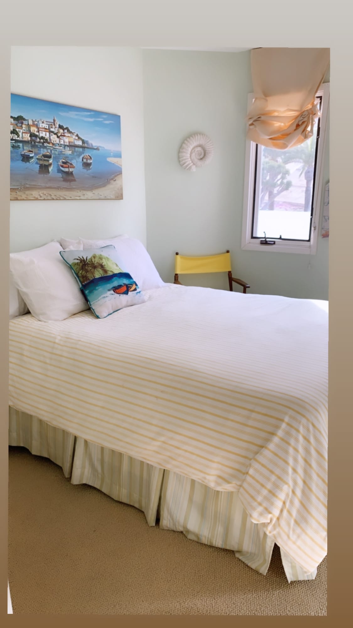 Second Bedroom Queen 
